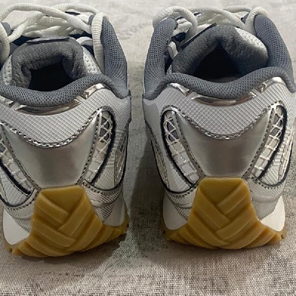Bottega Veneta Silver - Toned Sneakers - Picture 4 of 4